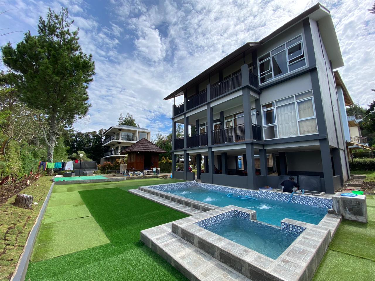 Villa Marko Istana Bunga Lembang