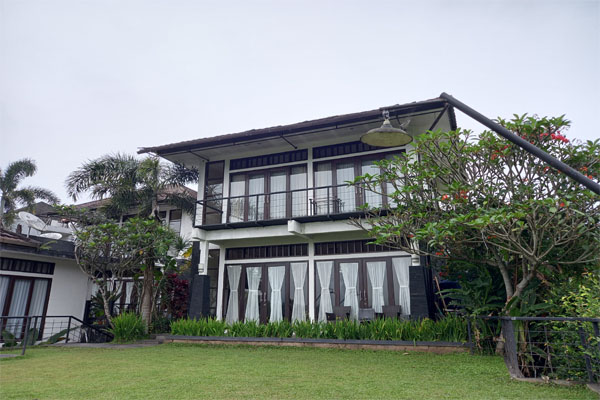 Villa Agung Triniti