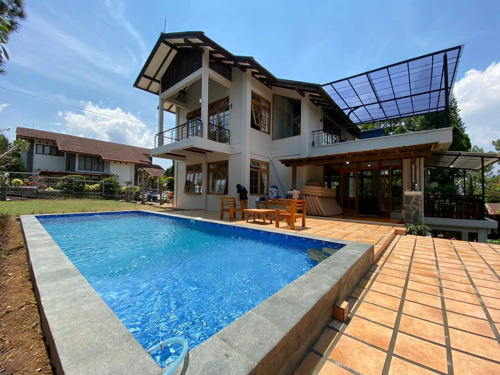 Sewa Villa di Lembang Bandung: Pilihan Liburan yang Nyaman dan Berkesan